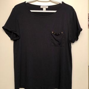 Black T-shirt size: M